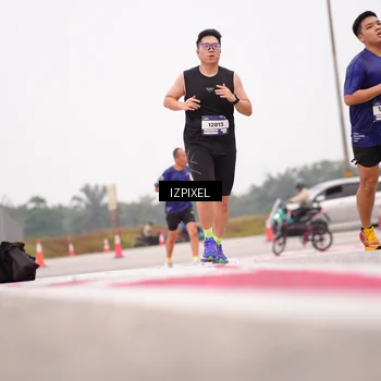 Runner Photo 7539211