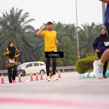 Runner Photo 7539215
