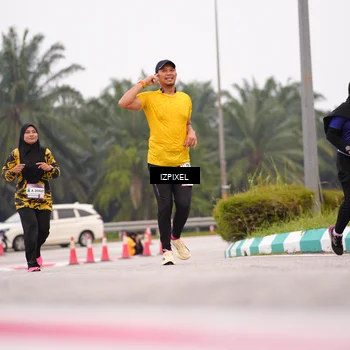 Runner Photo 7539240