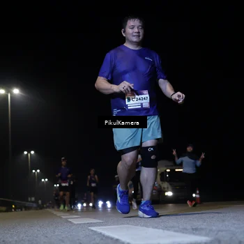 Runner Photo 7539243