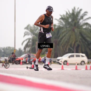 Runner Photo 7539273