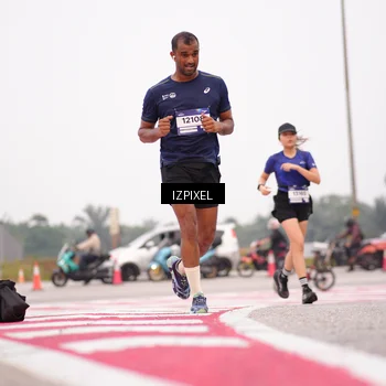 Runner Photo 7539291