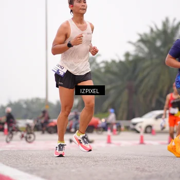 Runner Photo 7539312