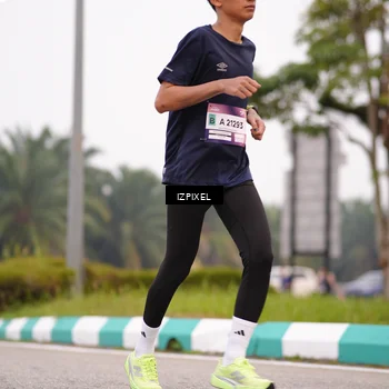 Runner Photo 7539350