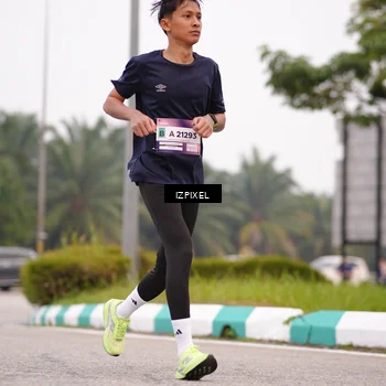 Runner Photo 7539358