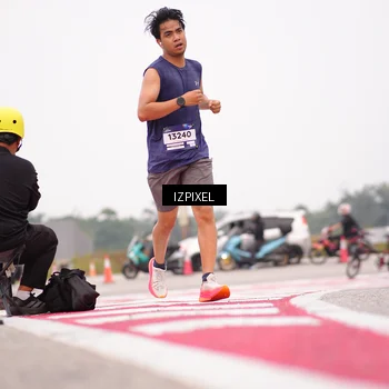 Runner Photo 7539368