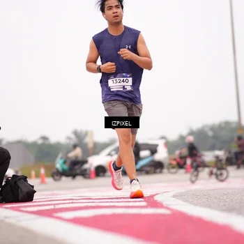 Runner Photo 7539371