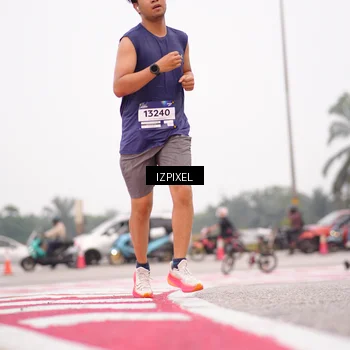 Runner Photo 7539372
