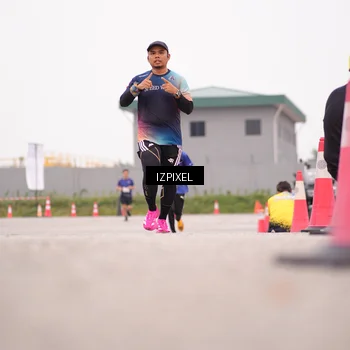 Runner Photo 7539381