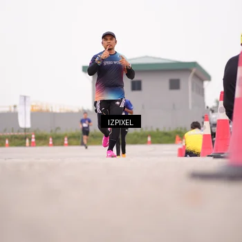 Runner Photo 7539383
