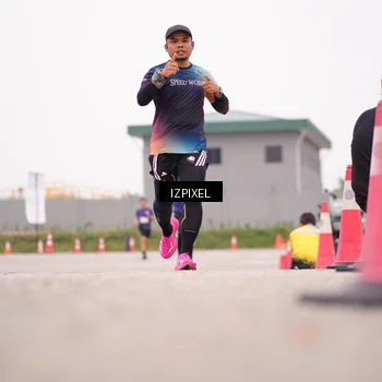 Runner Photo 7539384