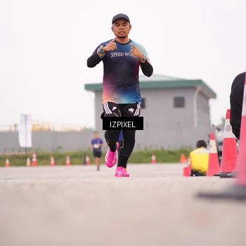 Runner Photo 7539390