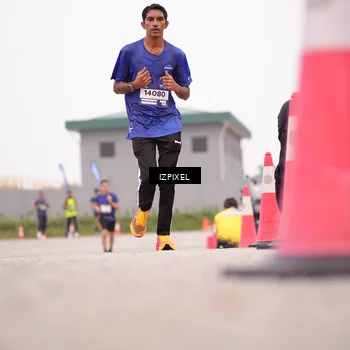 Runner Photo 7539397