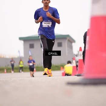Runner Photo 7539398