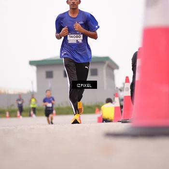 Runner Photo 7539399