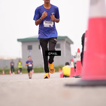 Runner Photo 7539400