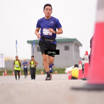 Runner Photo 7539409