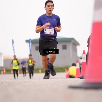Runner Photo 7539412