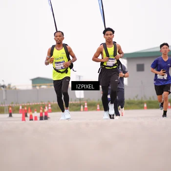 Runner Photo 7539419