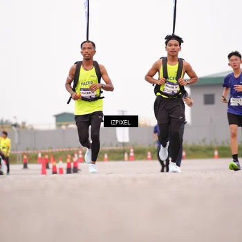 Runner Photo 7539422