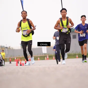 Runner Photo 7539424