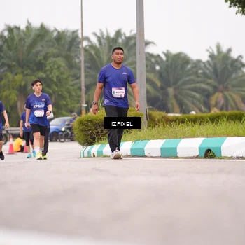 Runner Photo 7539461