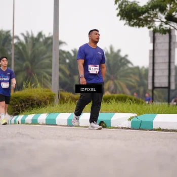 Runner Photo 7539463