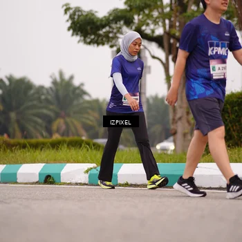 Runner Photo 7539475