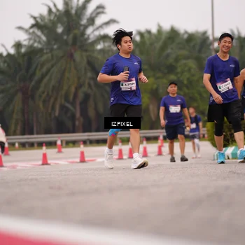 Runner Photo 7539488