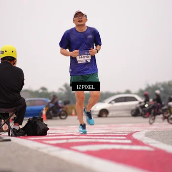 Runner Photo 7539504