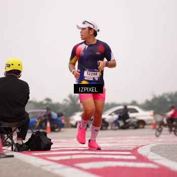 Runner Photo 7539518