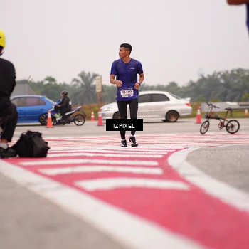 Runner Photo 7539530