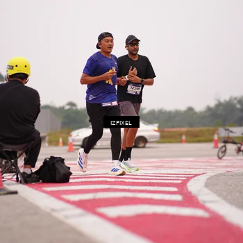 Runner Photo 7539542