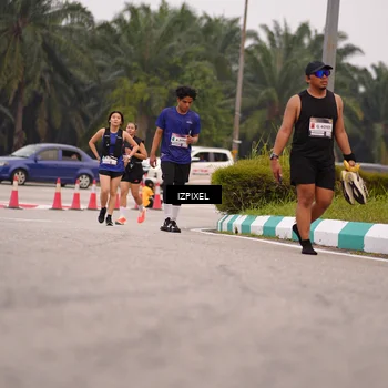 Runner Photo 7539544
