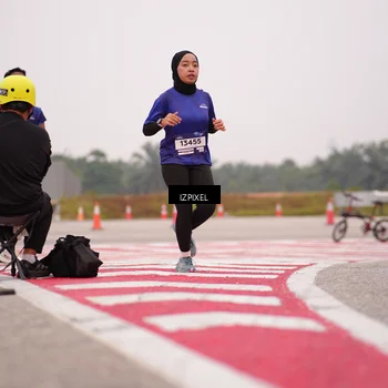 Runner Photo 7539552