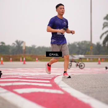 Runner Photo 7539555