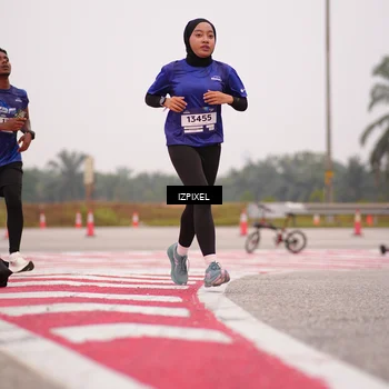Runner Photo 7539556