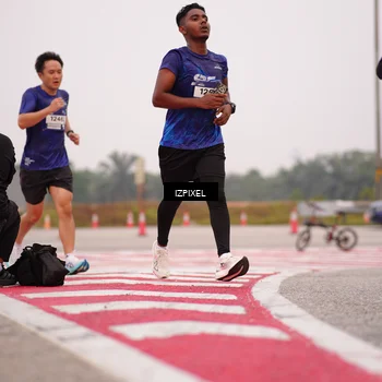 Runner Photo 7539561