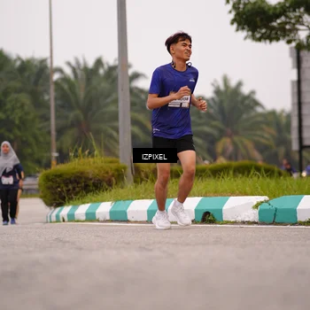Runner Photo 7539588