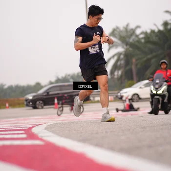 Runner Photo 7539591