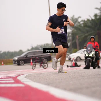 Runner Photo 7539596