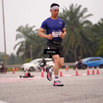 Runner Photo 7539597