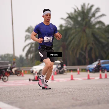 Runner Photo 7539598