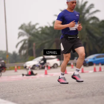 Runner Photo 7539599