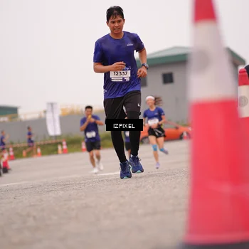 Runner Photo 7539603