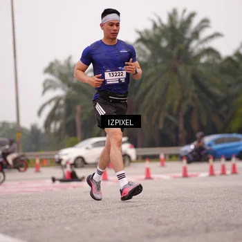 Runner Photo 7539605