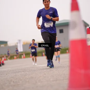 Runner Photo 7539612