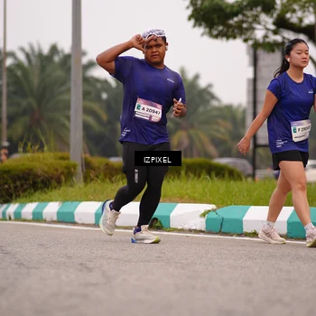 Runner Photo 7539617