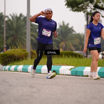 Runner Photo 7539619