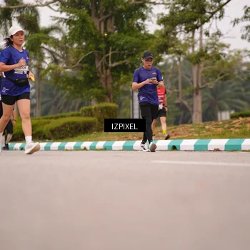Runner Photo 7539650
